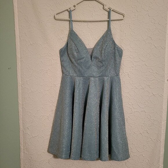 Ever-Pretty Lt Blue Sparkly Spaghetti Strap Short A Line Cocktail Dress Size 6 - Picture 2 of 11